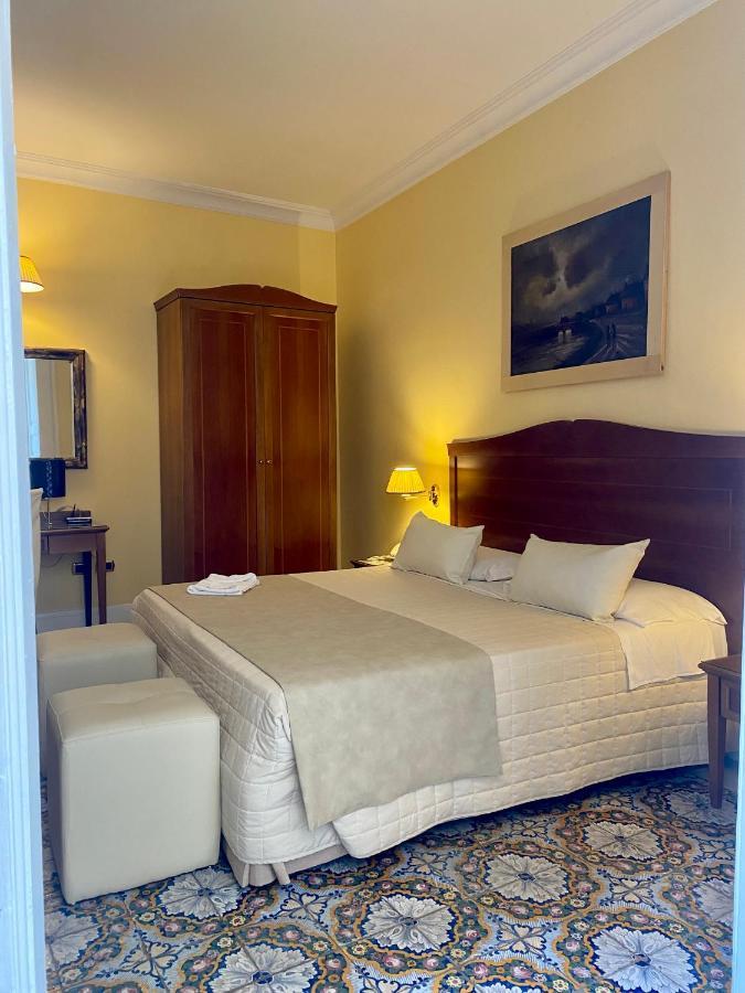 Hotel Akropolis - Museum Hotel Taranto Eksteriør bilde