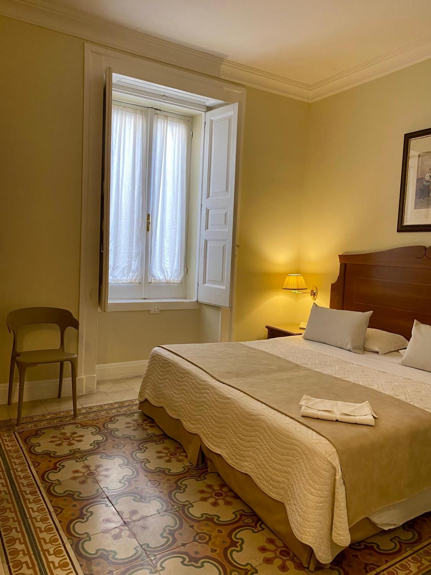 Hotel Akropolis - Museum Hotel Taranto Eksteriør bilde