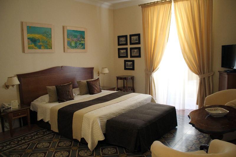 Hotel Akropolis - Museum Hotel Taranto Eksteriør bilde